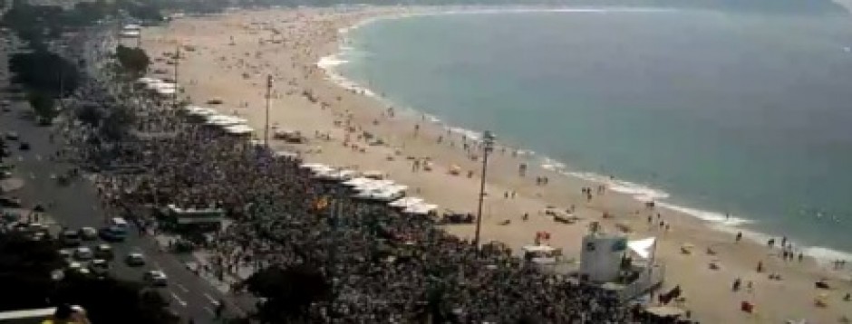 Manifestações do dia 15 de março. Copacabana, Candelária e Avenida Paulista.