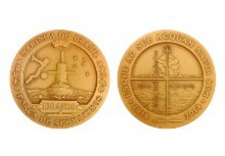 Moedas em comemoração a 100 anos da Força de Submarinos “encalham” na casa da moeda.