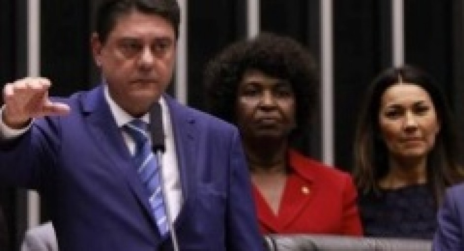 Eu já SABIA! Wadih Damous, ex-OAB, não recebeu votos suficientes para ser eleito. Mas Lula já o colocou no CONGRESSO.