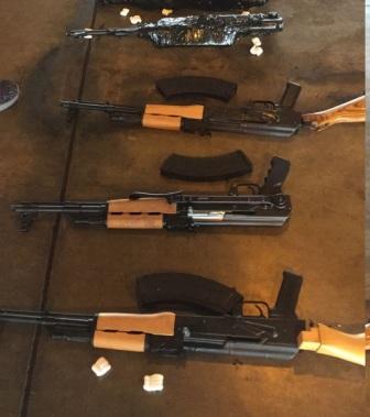 Apreensão gigantesca de ARMAS no aeroporto de Rio de JANEIRO