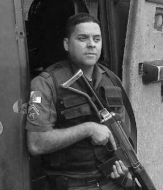 O SGT foi executado, a mãe dele não aguentou a dor e também faleceu