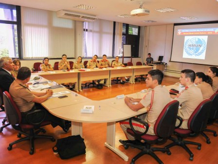 NOS ESTADOS UNIDOS, ALUNOS DE COLÉGIOS MILITARES DO BRASIL PARTICIPAM DE SIMULAÇÃO DAS NAÇÕES UNIDAS