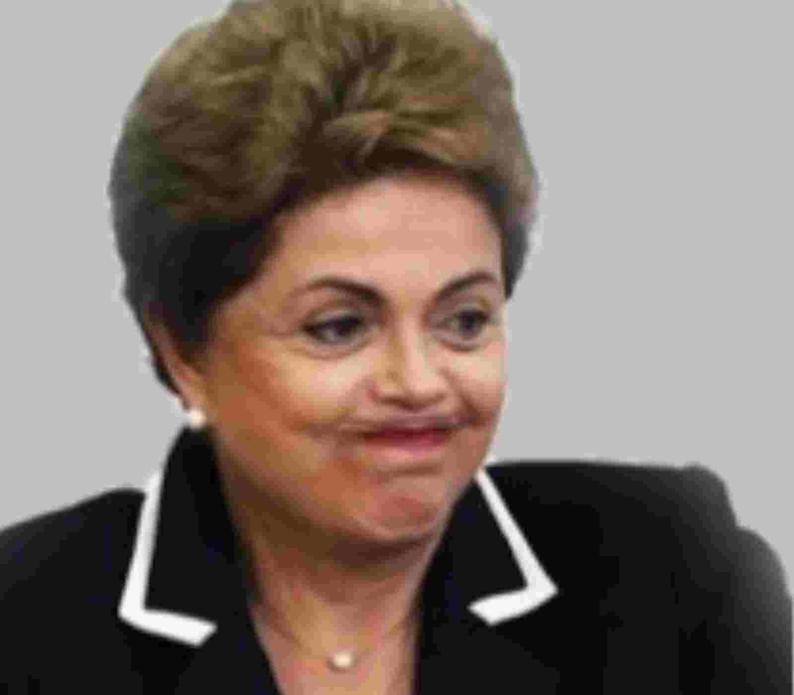 Dilma se embaralha ao tentar responder HELENO e equivocadamente culpa GSI pelo grampo que revelou tentativa de nomear LULA para a casa civil
