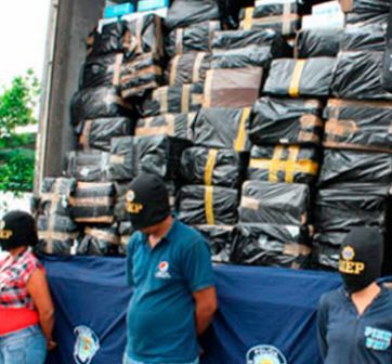 Bolsonaro SANCIONA lei. Condutor flagrado em crime de receptação ou contrabando perde carteira de habilitação