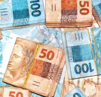 Proposta proíbe uso de dinheiro em espécie para transações acima de R$ 10 mil