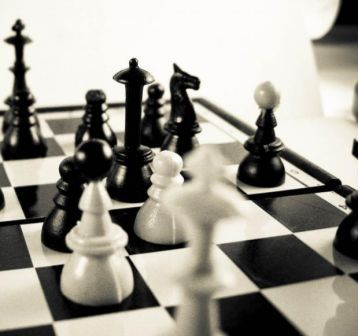 COMENTANDO A MATÉRIA “GASTO COM DEFESA NÃO É CONDIZENTE”