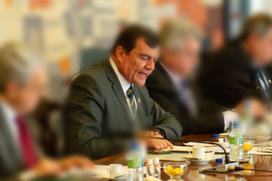Bolsonaro não governaria no caso de uma intervenção, dizem militares. Entenda como se daria uma ação militar, quais as primeiras providências