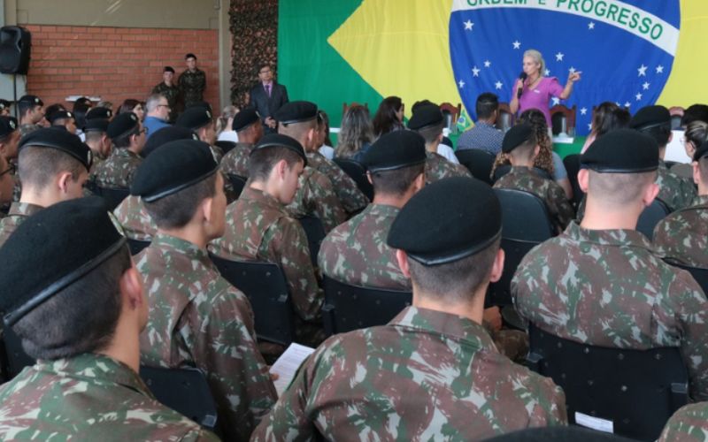 Exército – Ex-militares são encaminhados direto para empresas após o serviço militar inicial