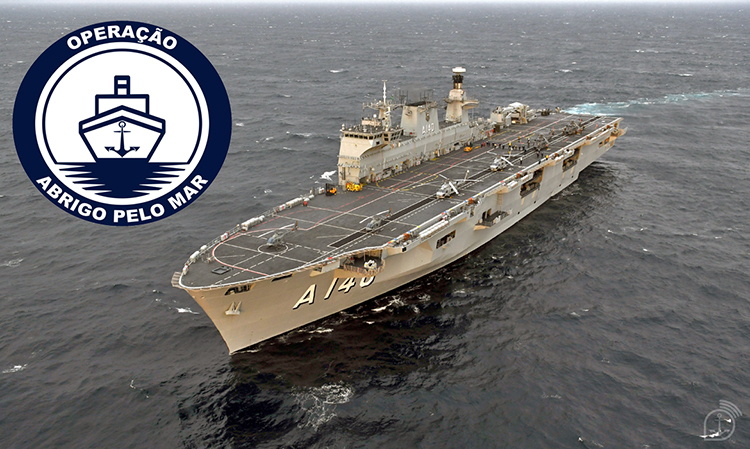 Marinha presta socorro às vítimas das chuvas através de seu maior Navio e mais de mil militares