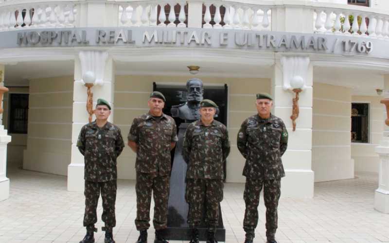 Comandante do Exército reforça compromisso com saúde das tropas em visita a hospital militar
