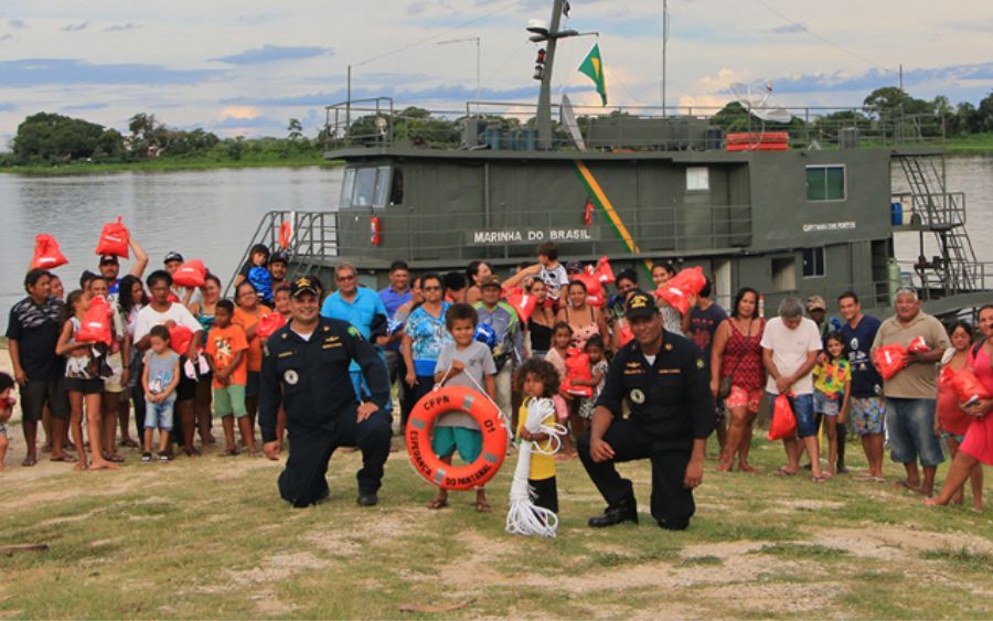 Marinha promove primeira ação cívico-social do ano no pantanal