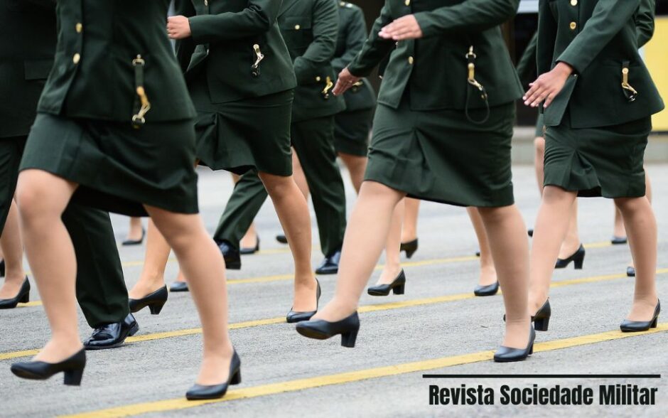 Oficial do sexo feminino é expulsa do Exército Brasileiro e perde patente por receber propinas no Hospital de Recife