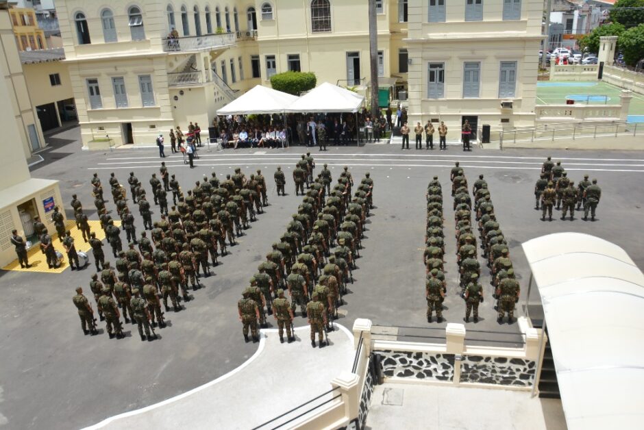 Até amanhã: Exército recebe inscrições para seleção de oficial, sem concurso