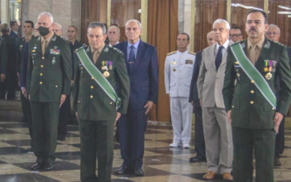 Novo general chefe de Educação Cultura do Exército deu “mijada” em militares: “condutas em desacordo com a ética militar “