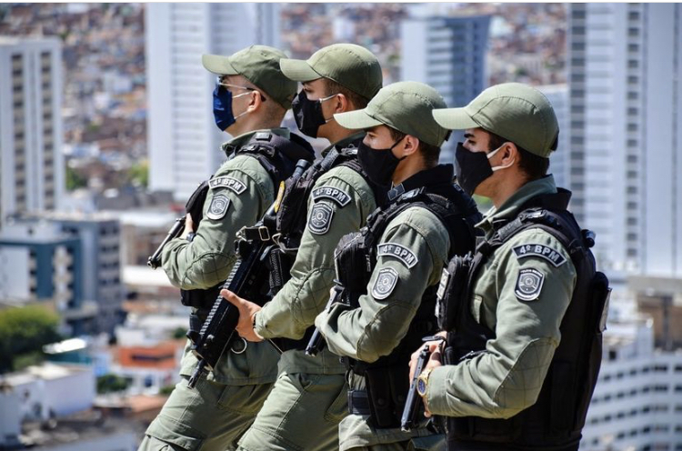Sua chance de entrar na PM: quase 6 mil vagas em editais previstos para 2023 com salários até R$ 8.576,58