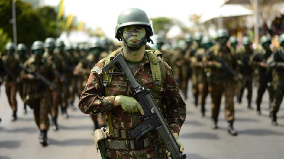 Concursos militares: quais os editais abertos em agosto? Confira as oportunidades e ingresse nas forças armadas