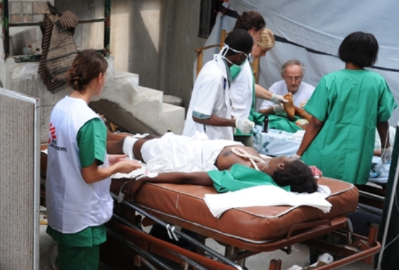 Hospital do Médicos sem Fronteiras é invadido no Haití