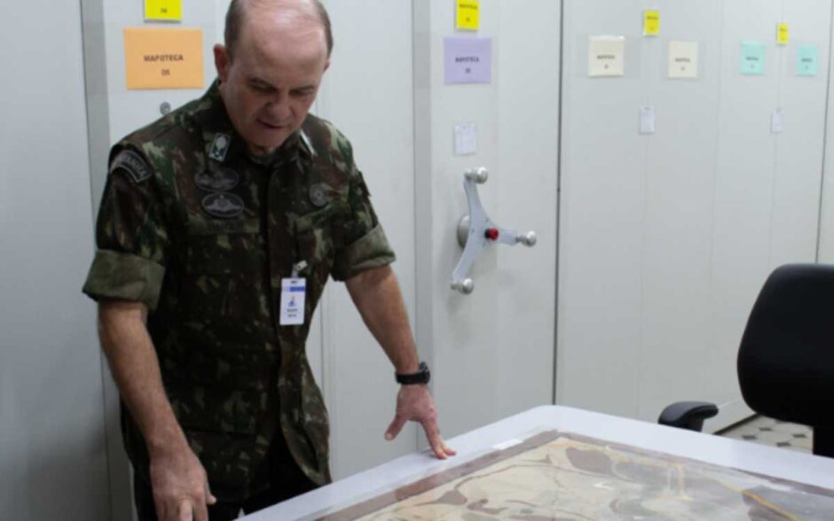 Comando do Exército se cala sobre General preso nessa manhã. Solto sob fiança, o oficial já foi exonerado pelo governador do Amazonas