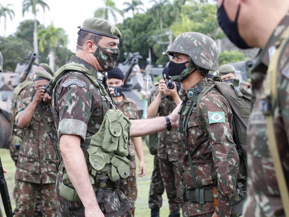 Qual salário de um major do Exército? Confira quanto ganha o militar no primeiro posto de oficial superior