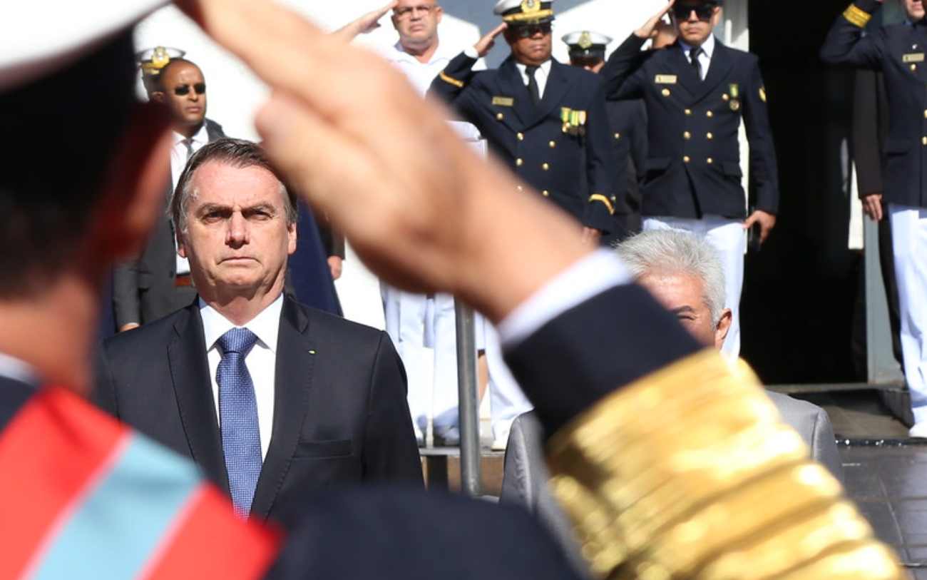 Comunicação social dos Militares ainda rejeita LULA: rede social de fotos denuncia preferência política das Forças Armadas