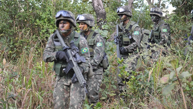 Qual salário de um sargento do Exército? Confira remuneração e benefícios da carreira