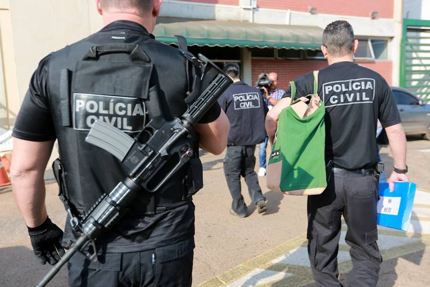 COMEÇA HOJE! Inscrições abertas para o concurso da POLÍCIA CIVIL de Santa Catarina: 60 vagas com salários até R.828,99