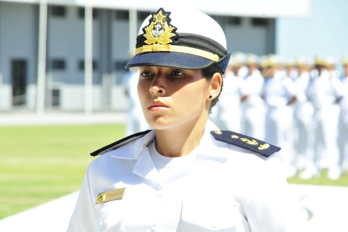 Marinha Está Convocando Brasileiros para Serem Oficiais Temporários