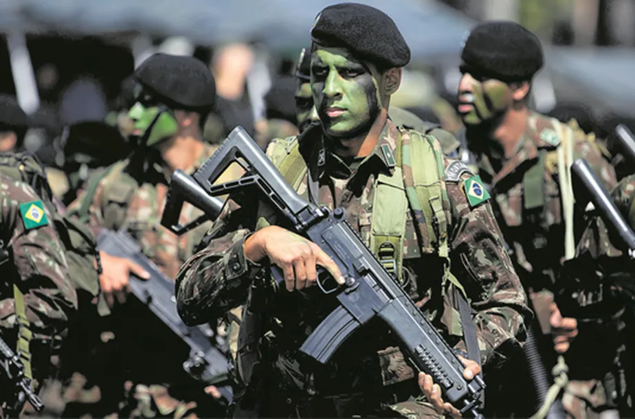 Deputados aprovam uso do serviço militar como título em concursos na área de segurança