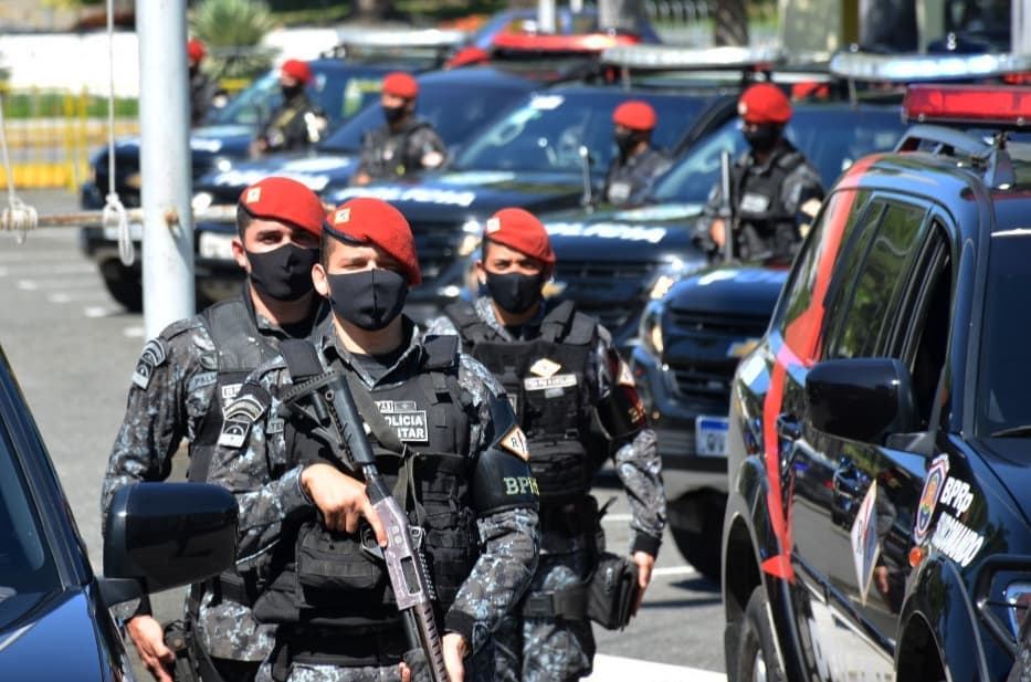 CONCURSO PM e BOMBEIROS PE: inscrições são prorrogadas para as 3.360 vagas para soldados e oficiais. Salários chegam a R$ 10.855,91