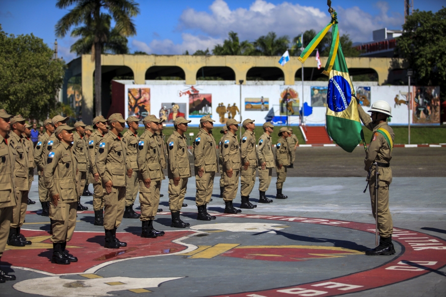 TERMINA HOJE: inscrições para o concurso dos BOMBEIROS do Rio de Janeiro vão somente até às 16h; confira como participar