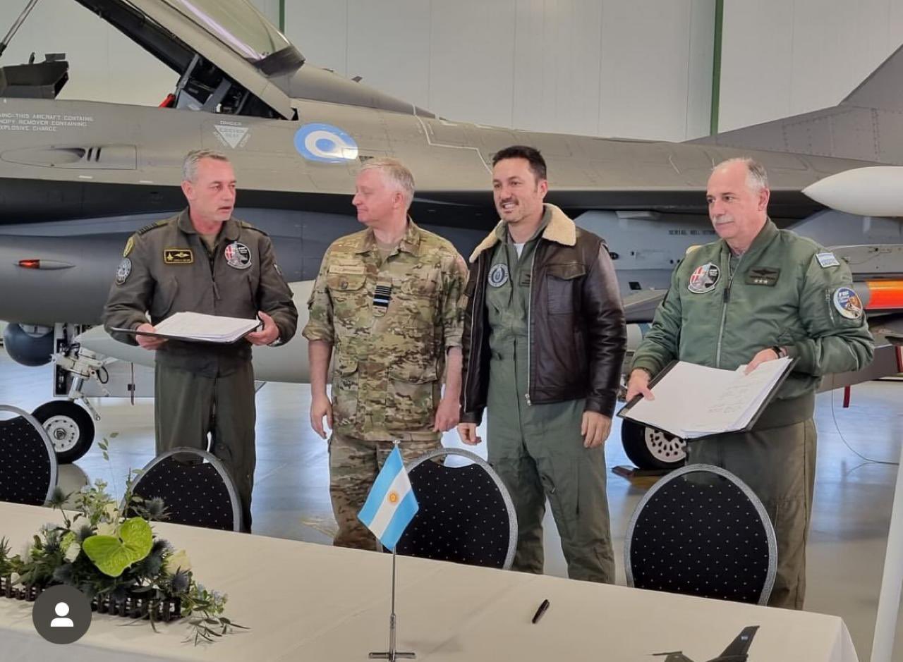 Argentina compra 24 aeronaves F-16 da Dinamarca
