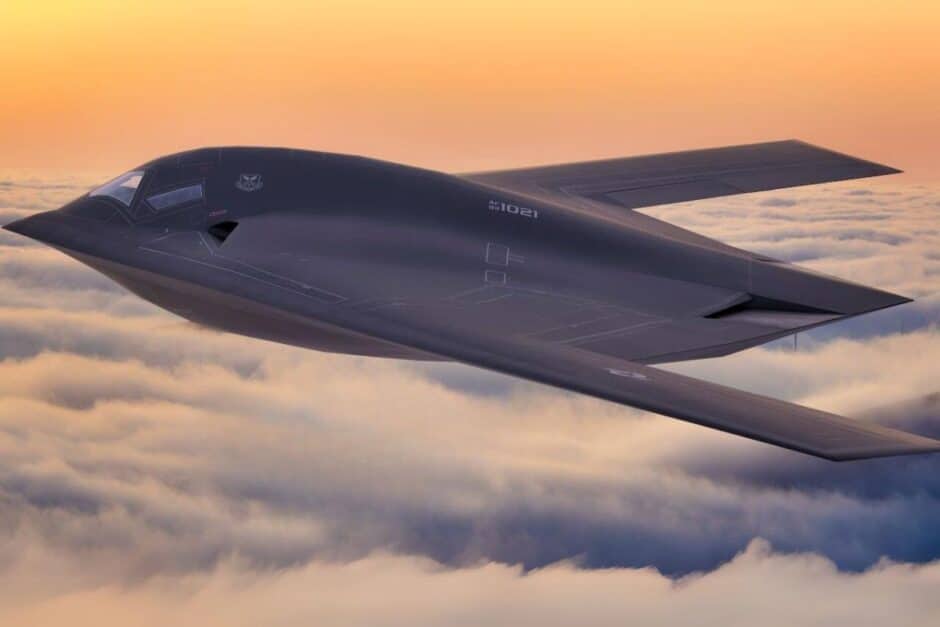 O bombardeiro furtivo mais avançado do mundo, capaz de mudar os resultados de qualquer confronto militar, o B-21 Raider, é revelado pela Força Aérea dos EUA
