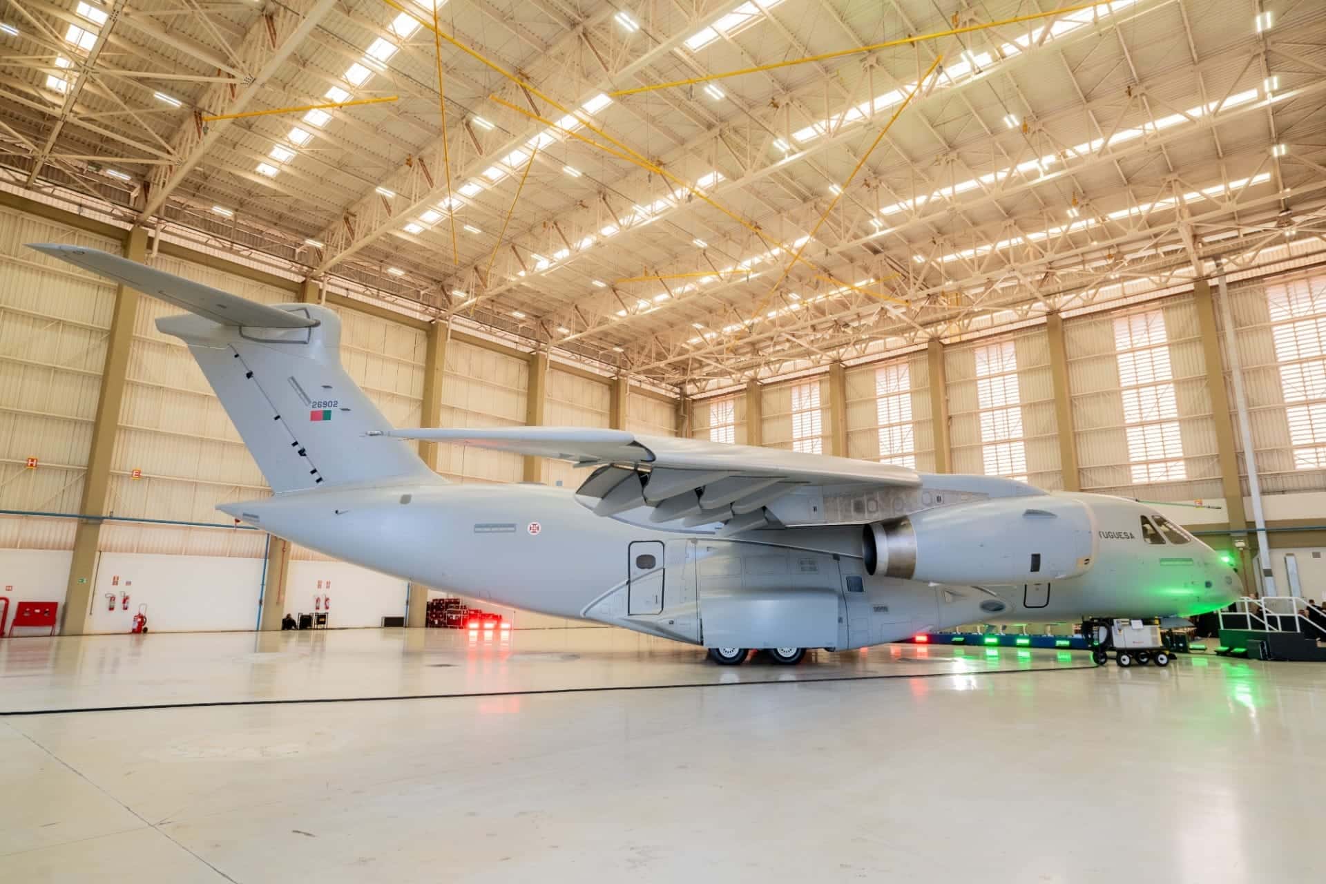 Por 886 milhões de dólares, Embraer entrega segunda unidade do KC-390 à Força Aérea Portuguesa
