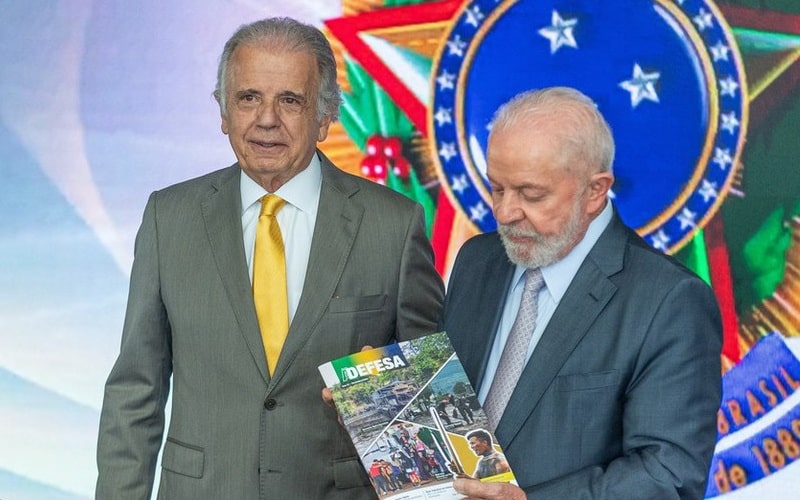 “Aqui a gente não aguenta mais corte”: governo avisa a Múcio que Defesa também vai entrar em bloqueio de R$ 15 bilhões e Forças Armadas podem ficar sem combustível