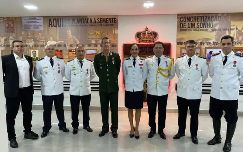 General Carmona, Comandante Militar do Planalto, recebe Medalha da Ordem dos Cavaleiros de Rabelo