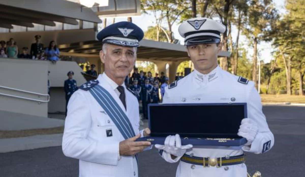 FAB empossa novo Comandante de Operações Aeroespaciais durante cerimônia realizada em Brasília