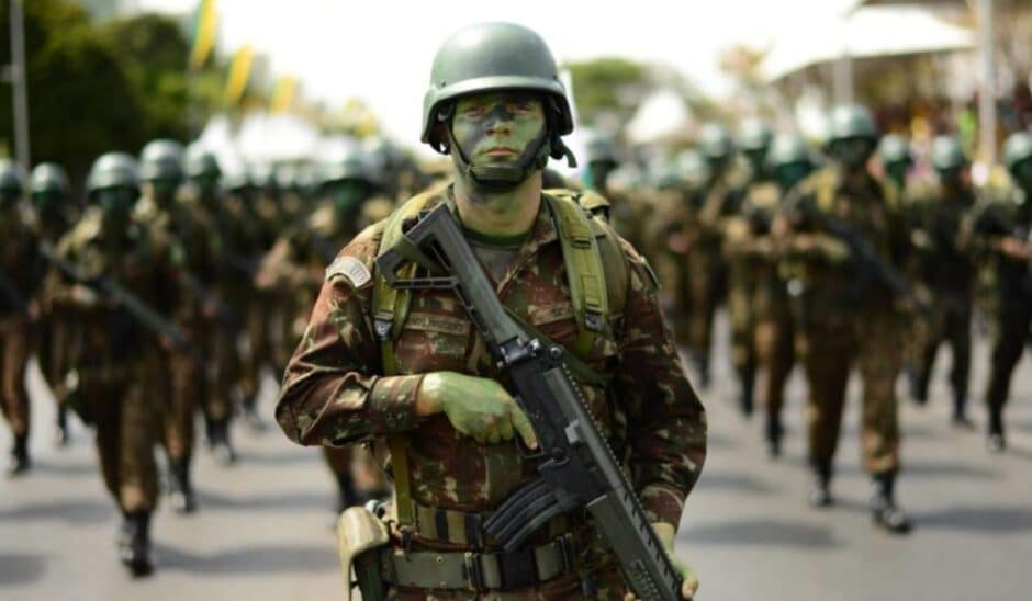 Exército está convocando brasileiros para ingresso como Temporários em diversas regiões do país! Sem provas, sem concurso e com salários que podem chegar a mais de R$ 8 mil