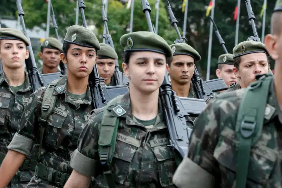 Concurso Exército 2024: último dia de inscrição para o IME! Basta ter nível médio para concorrer