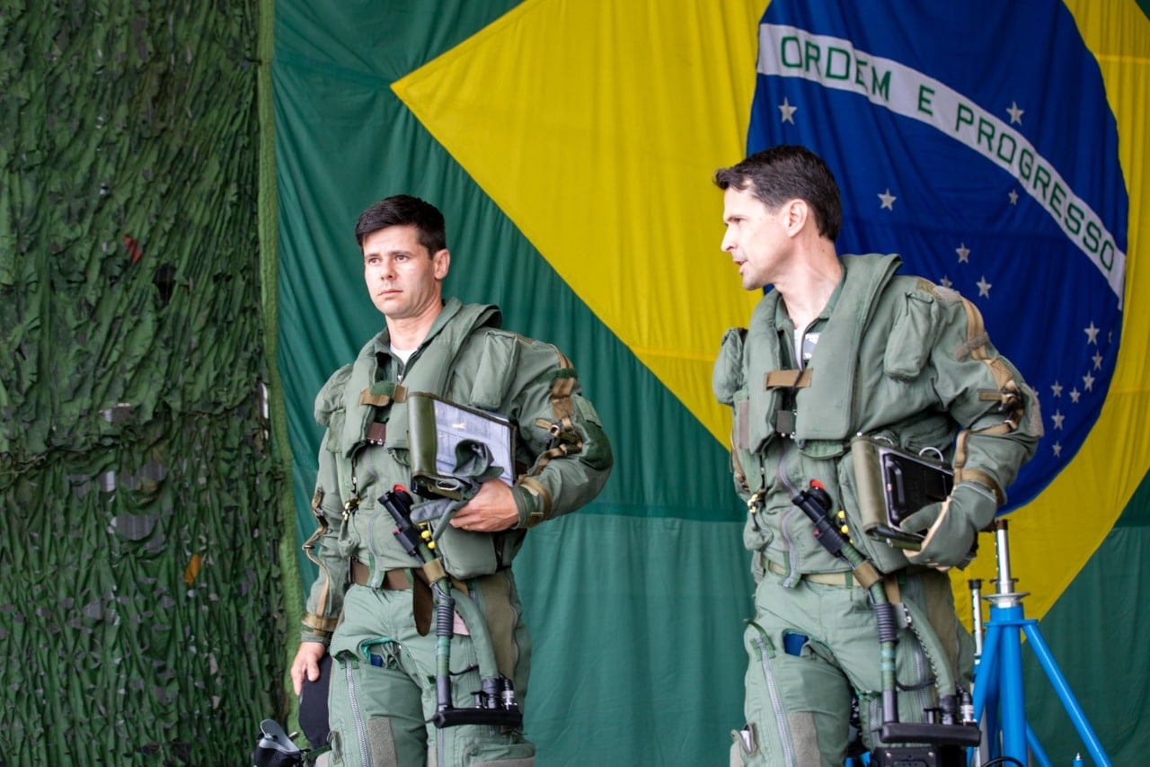 Força Aérea Brasileira: confira três seleções abertas para quem tem nível médio e superior ganhar até R$ 14.809,01 por mês