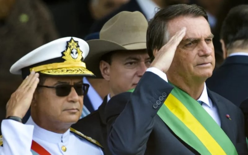 Golpe de Estado, anulação das eleições e prisão de opositores: Polícia Federal deve indiciar Bolsonaro e alta cúpula das Forças Armadas em agosto, diz Veja