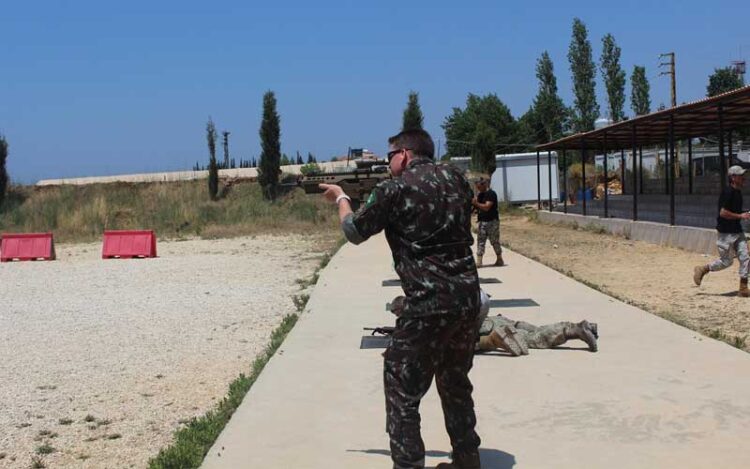 Tenente-Coronel Jeronymo na “Fouad Chahab Academy for Command and General Staff”. Imagem: Exército Brasileiro
