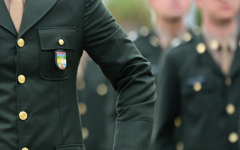 Governo reserva R$ 3 bilhões no orçamento pra conceder reajuste a militares das Forças Armadas em 2025