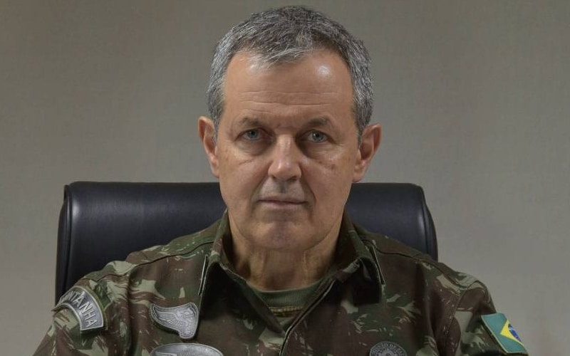 “Elevar as relações militares a novos patamares”: Após encontro com comandante do Exército Brasileiro, ministro da Defesa chinês apela por aprofundamento da cooperação