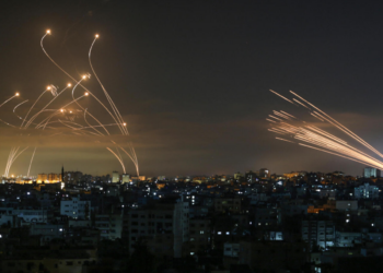 Ataque surpresa de Israel destrói depósitos de armas do Hezbollah e evita vingança mortal planejada por grupo terrorista após eliminação de líder palestino