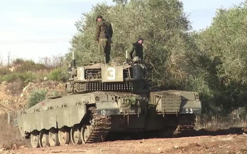 Hezbollah dispara mais de 320 foguetes contra Israel; Israel alega destruir milhares de lançadores do grupo libanês, enquanto conflito se estende para a arena midiática com guerra de narrativas