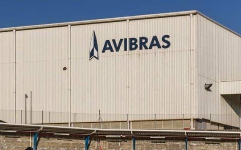 Bomba agita mercado de defesa: Jornalista especializado revela que Avibras pode ser vendida para o BNDES e Bradesco, fundida com Akaer e mudar de nome