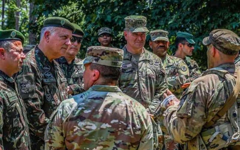 CORE 24: General Novaes lidera mega exercício militar nos EUA com tropas de elite brasileiras