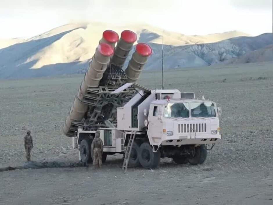 Revelado o novo sistema de defesa HQ-9B do Exército Popular de Libertação da China: alcance de 250 km, cobertura de radar de 360 graus e lançamento a frio para proteção estratégica