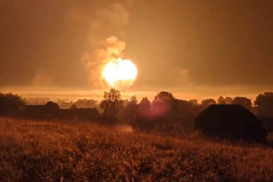 30 mil toneladas de explosivos, mísseis Iskander e armamento norte-coreano: Ucrânia atinge arsenal vital da Rússia! Impacto direto no conflito?