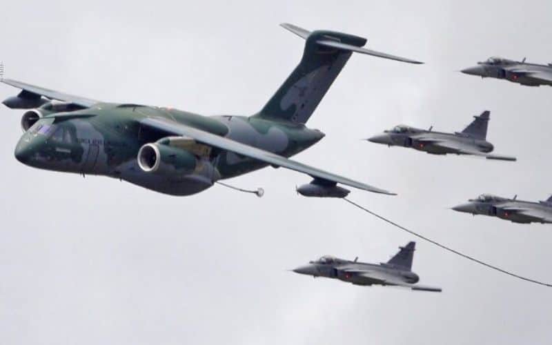 Brasil negocia venda de cargueiro KC-390 para a Suécia, além de negociar Tucanos com Portugal e Colômbia